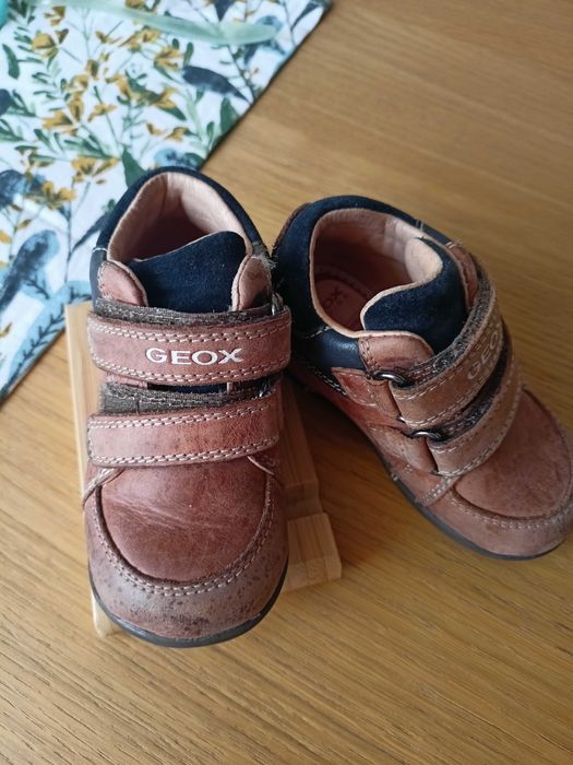 Geox бебешки обувки