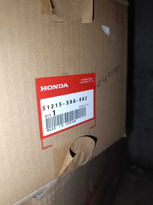 цапфа на Honda CR-V RD5 левая