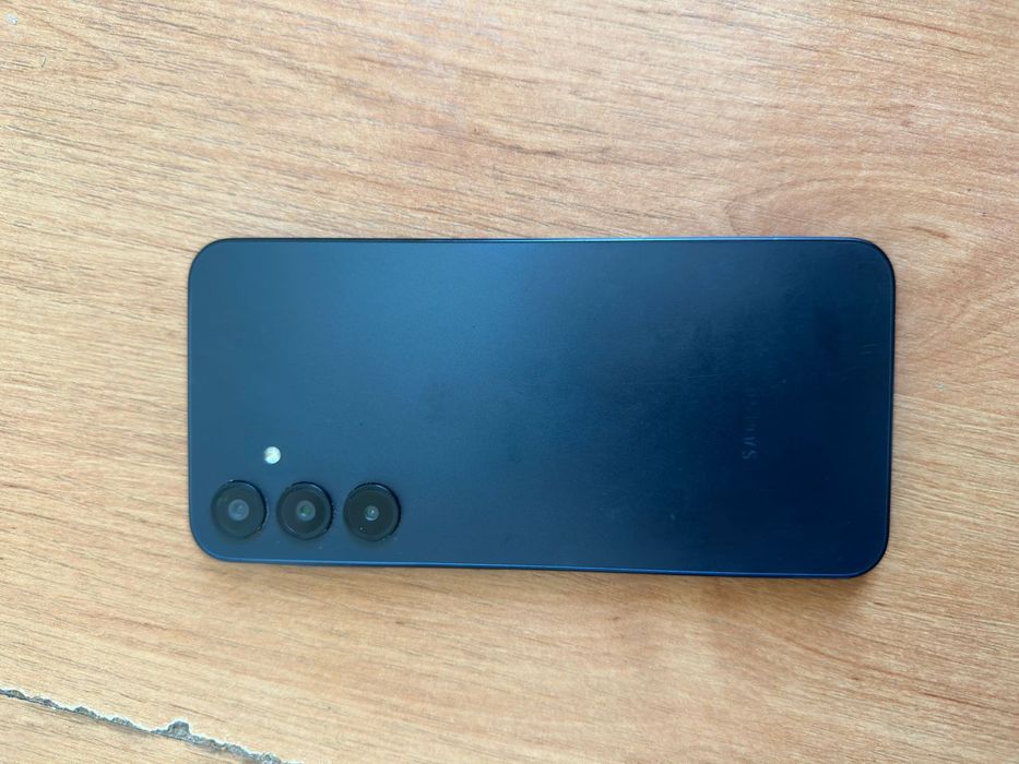 Samsung A16 продам 256гб 12озу