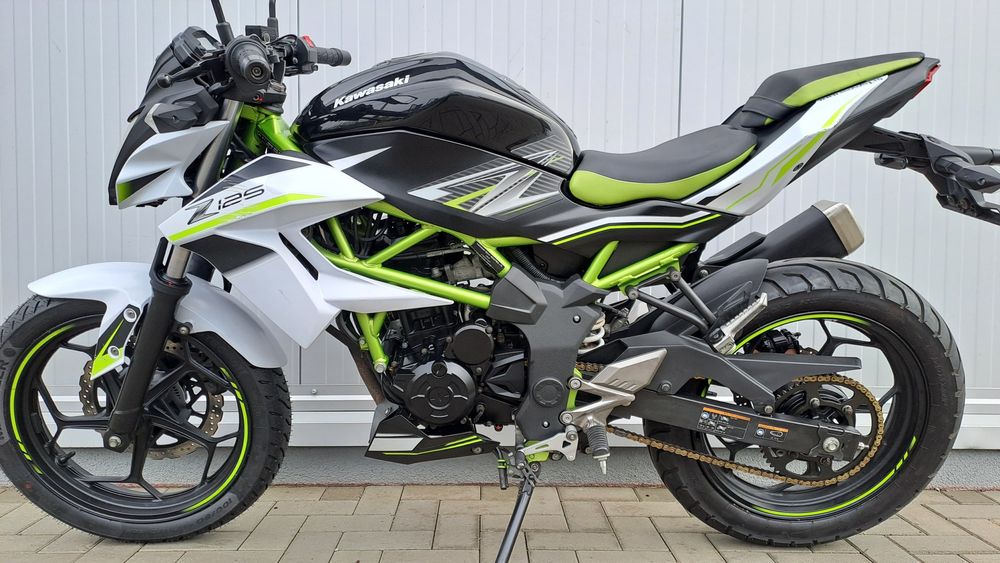 Kawasaki Z125 an 2020 categ A1