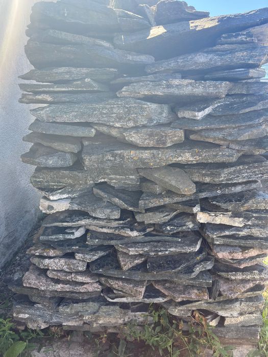 Плочки сив камък за двор и облицовка