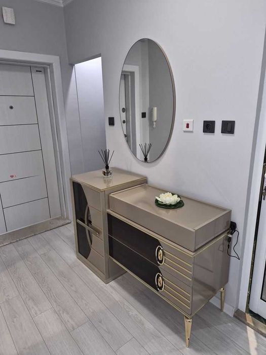 Тристаен апартамент в Кючук Париж