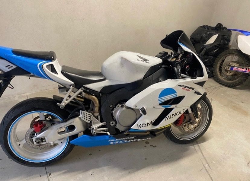 Honda CBR 1000 RR