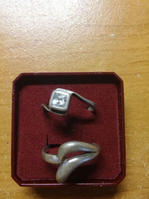 Кольца серебро        т