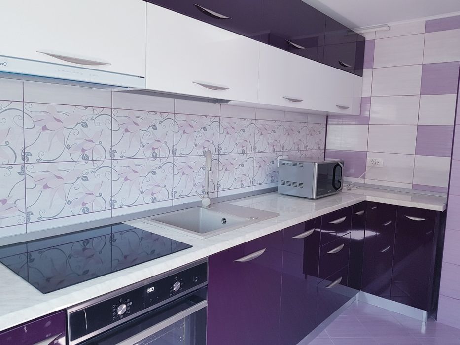 Apartament cu 2 camere decomandate in cartierul Compozitorilor