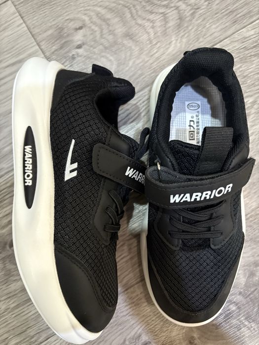 Продам обувь на мальчика