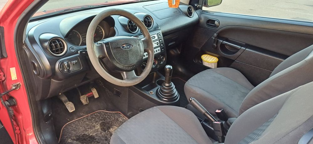 Ford Fiesta 1.4 tdci  din 2004
