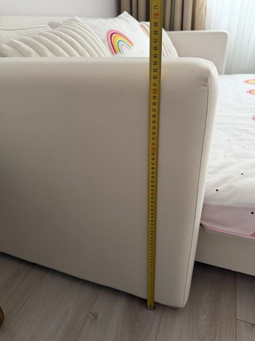 Диван - разтегателен и компактен