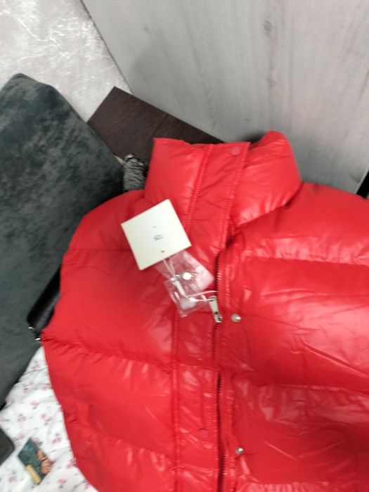 Продам безрукавку женскую