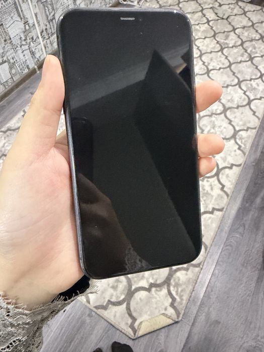 Iphone 11     128gb