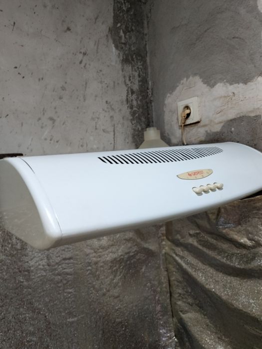 Вытяжка кухонная