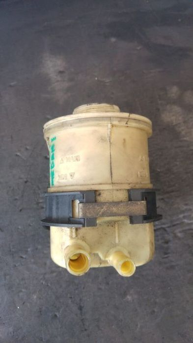 vas lichid servodirectie 1.9 dci f9q renault scenic 1 megane 1   7700795347