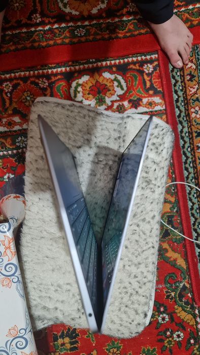 Macbook m1 air 8ga256 b/u