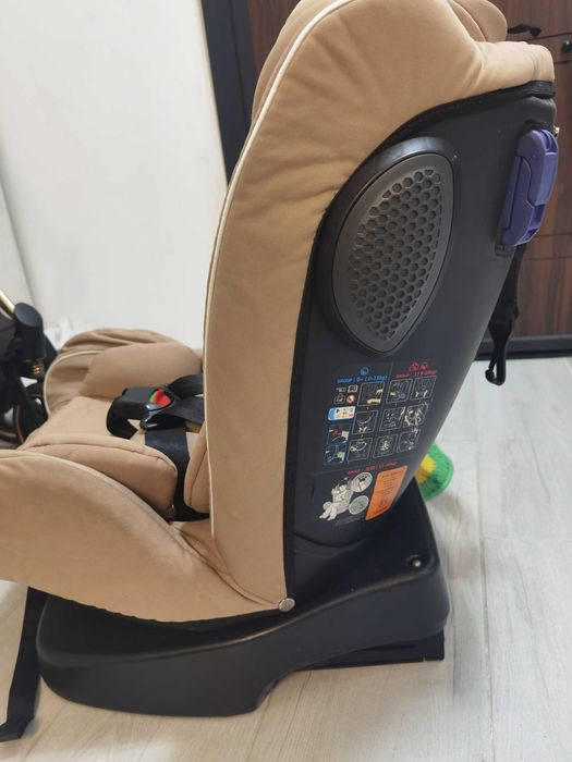 Въртящо се столче за кола KikkaBoo Orbital 360° ISOFIX