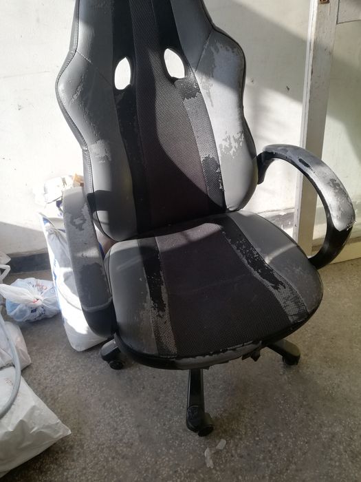 Здрав геймърски стол