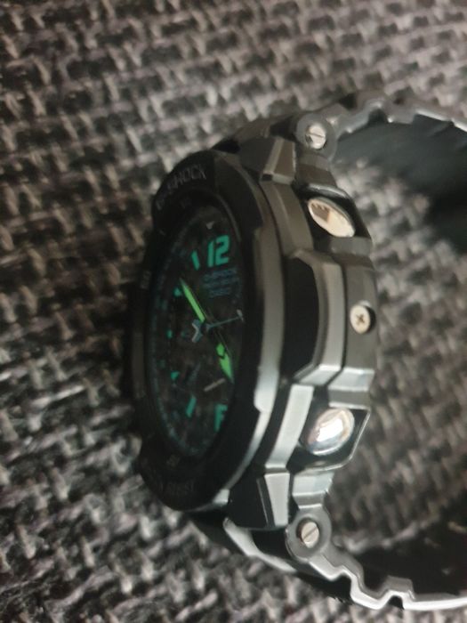 Casio G-SHOCK GW 3000b