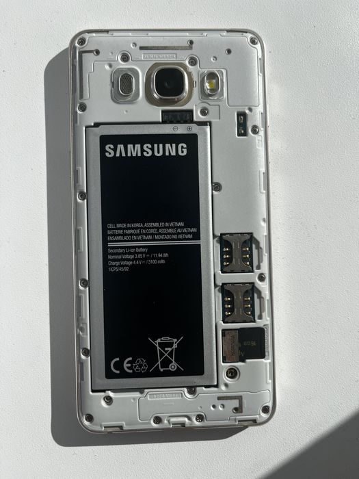 Samsung Galaxy J5