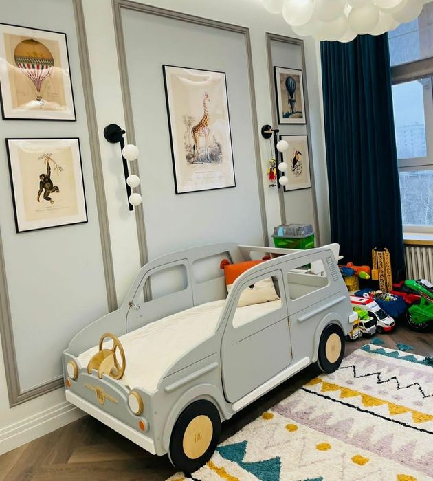 Детская кроватка машинка.