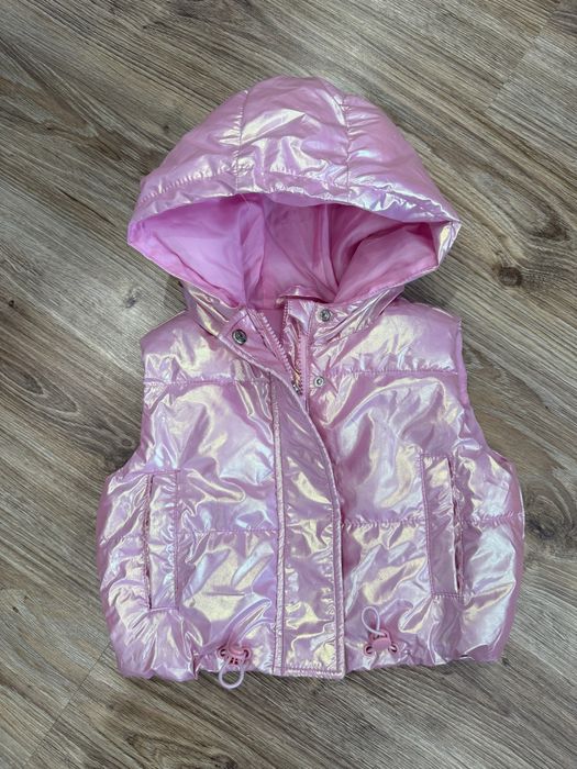 Детская верхняя одежда на мальчика и девочку