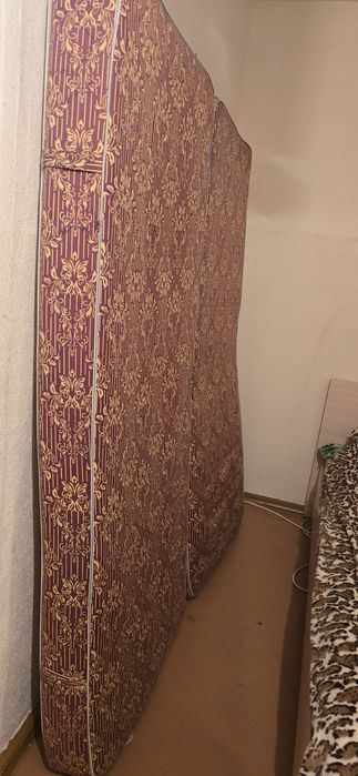 Продам матрасы б/у
