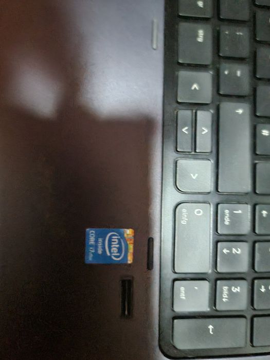 Laptop HP i7 laptop i3