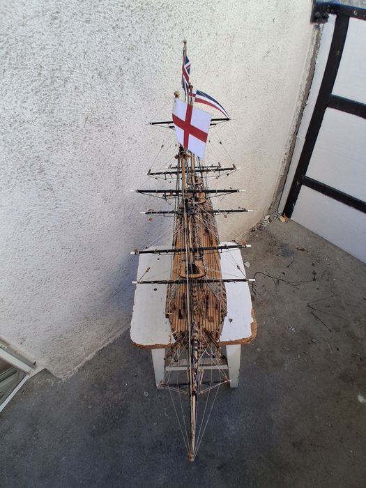 Vând macheta navală H.M.S. Bounty