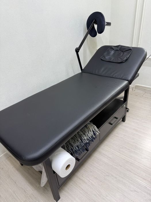 продается кушетка