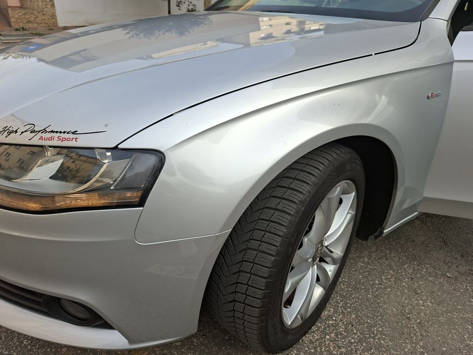 audi A4 B8, an fabricație 2011, motor 2.0 TDI CAGA, 143 CP, diesel, cu transmisie automată. Mașina este personală și se află în proprietatea mea
