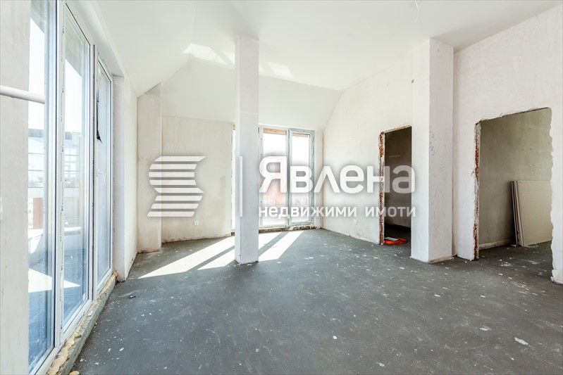Продава се Тристаен апартамент в София, Студентски град - 199 кв.м за 2006 €/кв.м - Снимка #6