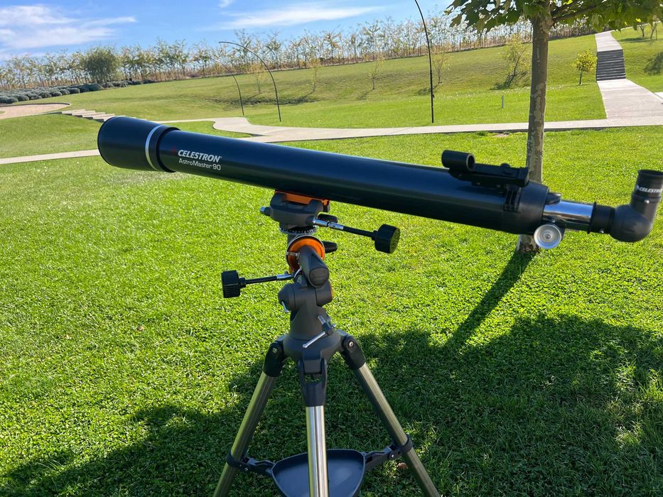 Telescop Astromaster Celestron 90 EQ in stare foarte buna