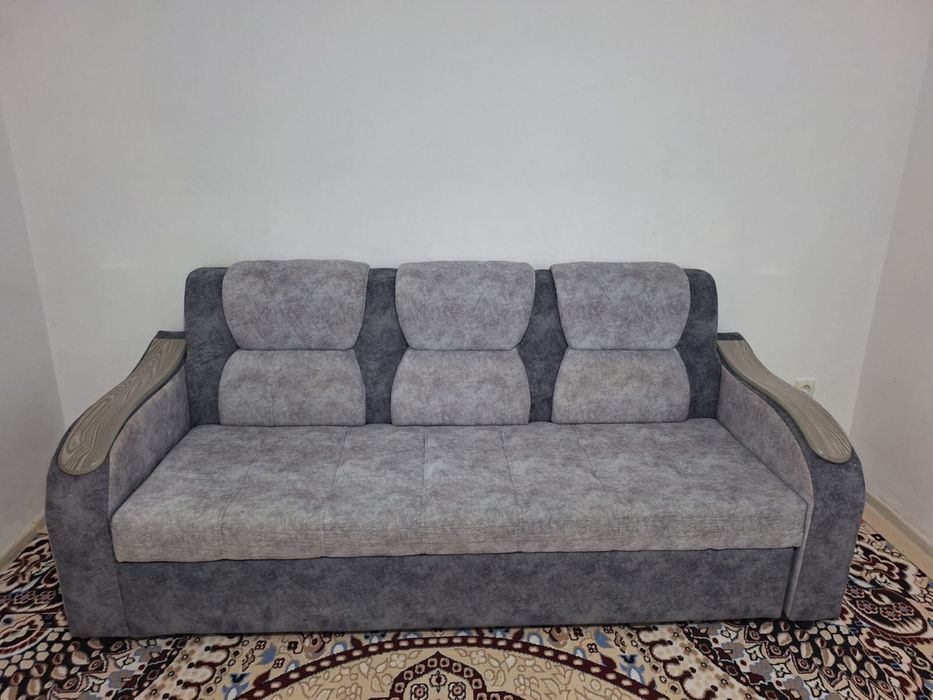 Диван для гостиной