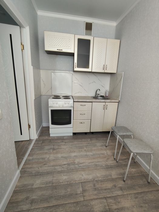Продается электрическая плита