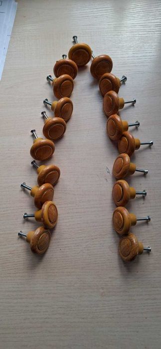 Продам мебельные ручки