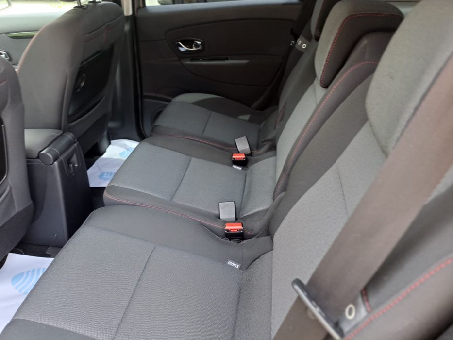 Renault Scenic 1.5dci 110cp AF 2012 cutie automata 150k km in crestere