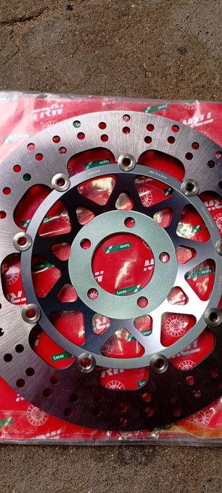 Преден Спирачен диск за bmw trw