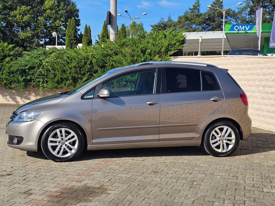 Volkswagen Golf Plus An 2011~1.6TDi-105Cp~AUTOMATA~Xenon~Trapa~Navigatie~Euro 5