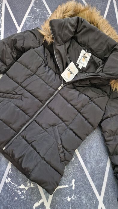 ново дамско зимно  яке