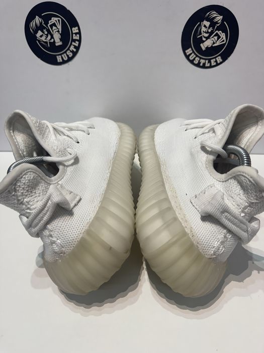 Маратонки ADIDAS YEEZY BOOST 350 V2 . Номер 41.5