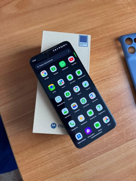 Motorola s50 12/256 gb