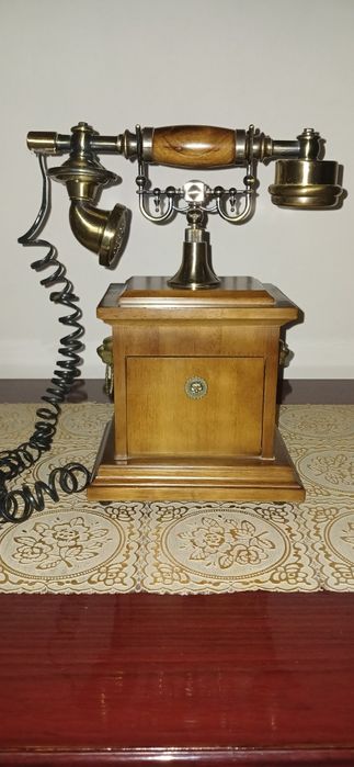 ТЕЛЕФОН Б/У  450 000 сум