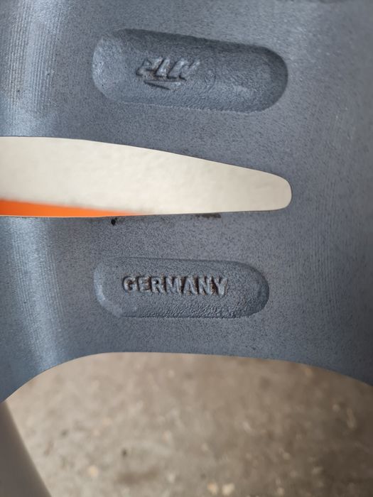 Джанти DEZENT за VW AUDI SEAT SKODA R16 5x112 ET48 6.5J