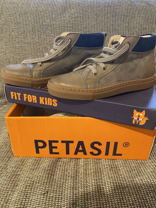 Детски обувки PETASIL - 35 номер