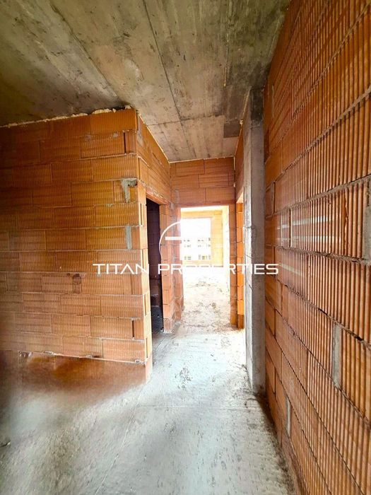 Тристаен апартамент за продажба в кв. Беломорски