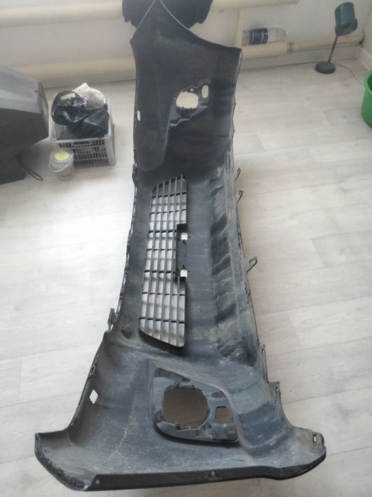 Бампер тайота хайлюкс