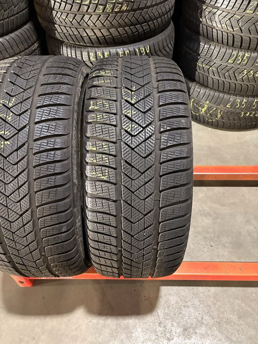 Anvelope iarna 235/45/18 Pirelli Sottozero 3 235 45 18 R 18