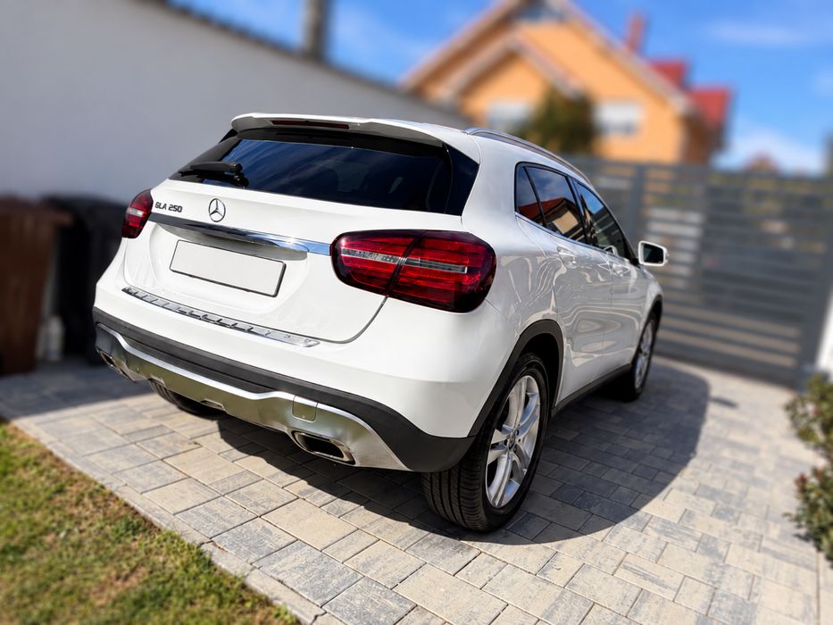 MERCEDES-BENZ GLA 2019 — imagine 2