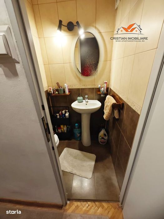 Apartament 3 camere decomandat, etaj 1, cu 2 bai, Ampoi 3 !