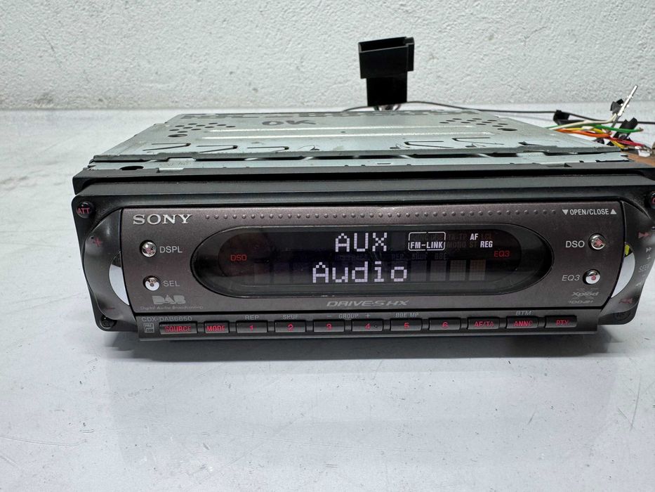 Радио за кола - Sony CDX-DAB6650
