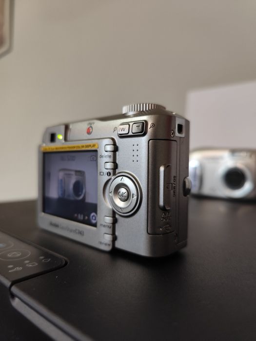 Kodak Easyahare C733 - ретро дигитален фотоапарат