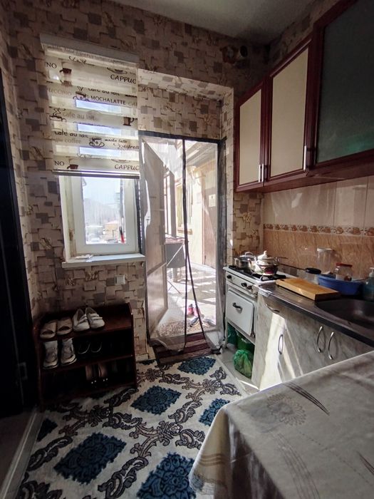 Продаю 1/2/3 на Карасу 6 заходи и живи